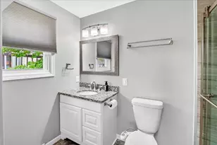 618 Robin Dr, Sun Prairie, WI 53590 - Photo 28