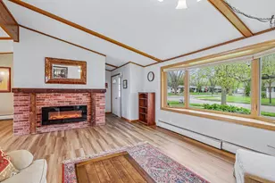 4614 Hamlet Pl, Madison, WI 53714 - Photo 8