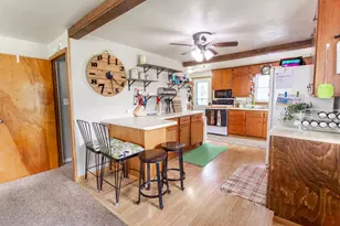 405 Oak St, Blanchardville, WI 53516 - Photo 12