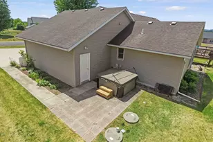 13072 W Woodworth Dr, Janesville, WI 53536 - Photo 12