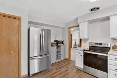 5138 E County Road S, Beloit, WI 53511 - Photo 14