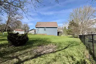 W196 Tulip Dr, Genoa City, WI 53128 - Photo 48