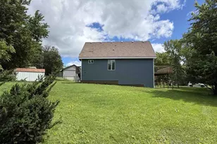 W196 Tulip Dr, Genoa City, WI 53128 - Photo 62