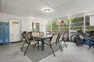 2825 Regent St, Madison, WI 53705 - Photo 26