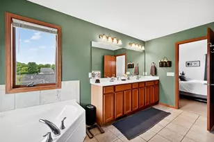 705 Stonefield Way, Mount Horeb, WI 53572 - Photo 28