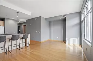 309 W Washington Ave, Madison, WI 53703 - Photo 10
