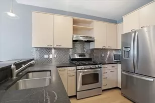 309 W Washington Ave, Madison, WI 53703 - Photo 8