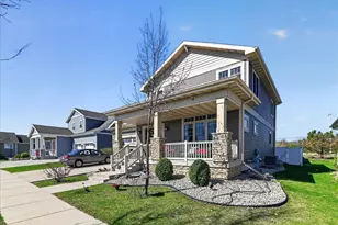 1276 Fairhaven Rd, Sun Prairie, WI 53590 - Photo 2