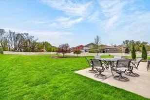 10129 Meandering Way, Verona, WI 53593 - Photo 4