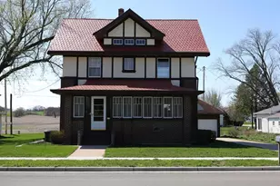617 E Lake Ave, Monticello, WI 53570 - Photo 2