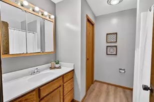 5755 Pembroke Dr, Fitchburg, WI 53711 - Photo 26