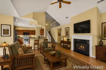 30 Keystone Way #22, Fitchburg, WI 53711 - Photo 2