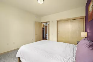 107 Sutherland Ct, Madison, WI 53704 - Photo 18