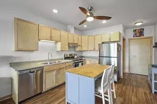 107 Sutherland Ct, Madison, WI 53704 - Photo 14