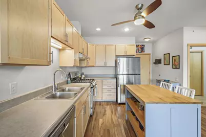 107 Sutherland Court #323, Madison, WI 53704 - Photo 2