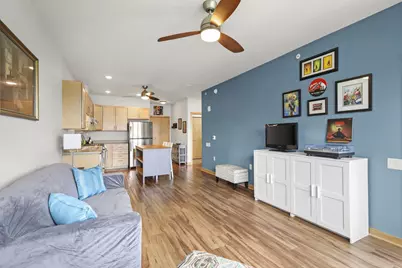 107 Sutherland Court #323, Madison, WI 53704 - Photo 12