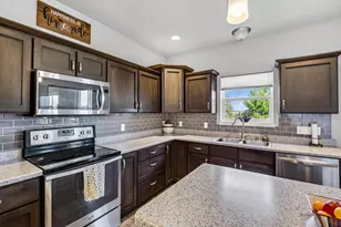 944 Silver Ripple Way, DeForest, WI 53532 - Photo 14