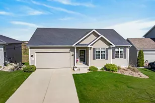 944 Silver Ripple Way, DeForest, WI 53532 - Photo 2