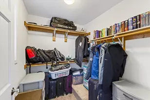 719 Cricket Ln, Madison, WI 53562 - Photo 20