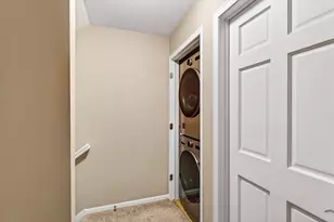 719 Cricket Ln, Madison, WI 53562 - Photo 26