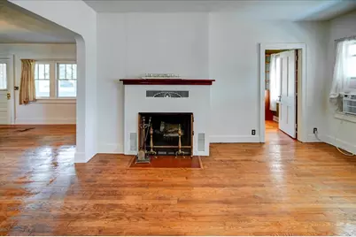 247 Monroe Street, Spring Green, WI 53588 - Photo 2