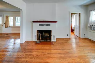 247 Monroe St, Spring Green, WI 53588 - Photo 2