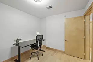 333 Mifflin Street, Madison, WI 53703 - Photo 16