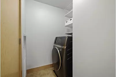333 Mifflin Street #2090, Madison, WI 53703 - Photo 18