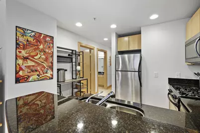 333 Mifflin Street #2090, Madison, WI 53703 - Photo 8