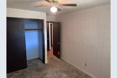 421 W Calhoun Street, Cuba City,  53807 - Photo 16