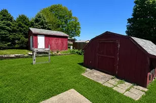 421 W Calhoun St, Cuba City,  53807 - Photo 4