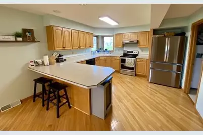 1290 Union Street, Platteville,  53818 - Photo 6