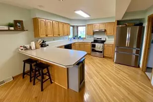 1290 Union St, Platteville,  53818 - Photo 6