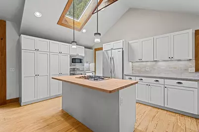 3400 Tally Ho Lane, Madison, WI 53705 - Photo 8