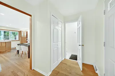 1710 Wicklow Way, Madison, WI 53711 - Photo 4