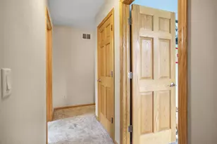 2012 Cherokee Dr, Prairie Du Sac, WI 53578 - Photo 32