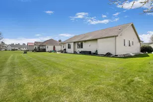 2012 Cherokee Dr, Prairie Du Sac, WI 53578 - Photo 54