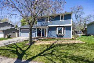 506 7 Nations Dr, Madison, WI 53713 - Photo 2