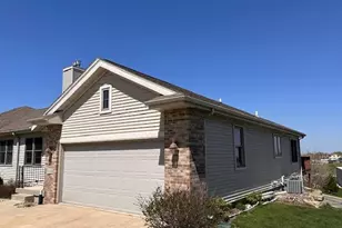 1802 Fjord Pass, Mount Horeb, WI 53572 - Photo 4