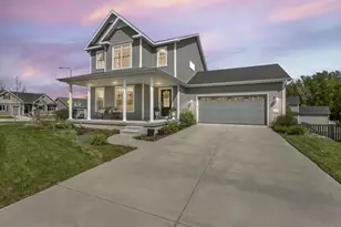 517 Sugar Maple Ln, Verona, WI 53593 - Photo 1