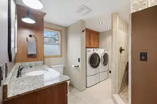 325 Chicago St, Stoughton, WI 53589 - Photo 10