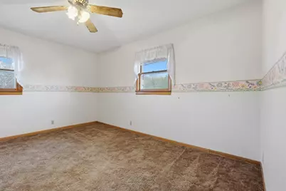 325 Chicago Street, Stoughton, WI 53589 - Photo 26