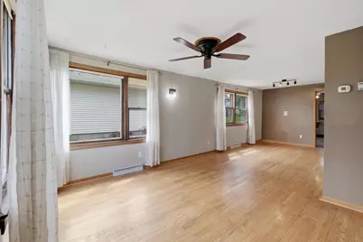 325 Chicago Street, Stoughton, WI 53589 - Photo 6