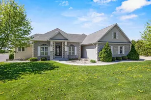 N1657 Carlin Rd, Fort Atkinson, WI 53538 - Photo 6