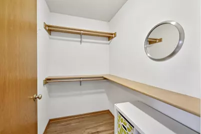 1027 Melvin Court, Madison, WI 53704 - Photo 10