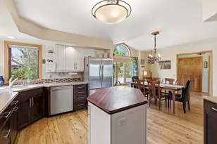 5213 Comanche Way, Madison, WI 53704 - Photo 14