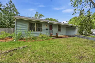 2402 Westbrook Lane, Madison, WI 53711 - Photo 4