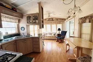391 Skyline Dr, Edgerton, WI 53534 - Photo 6