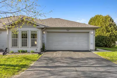 404 Henry Drive #4, Portage, WI 53901 - Photo 1