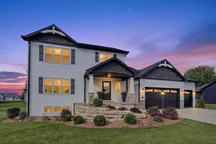 1925 Grieg Dr, Mount Horeb, WI 53572 - Photo 2